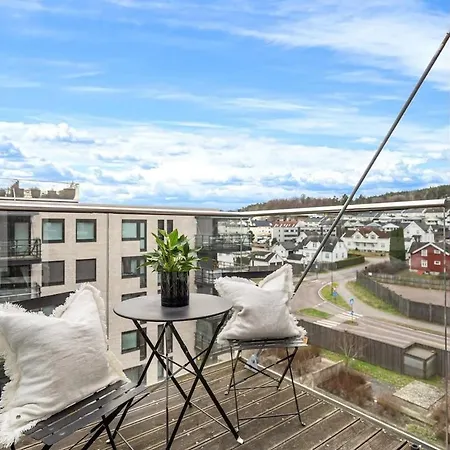 Floor - Sunny Balcony - Seaside - * Tønsberg