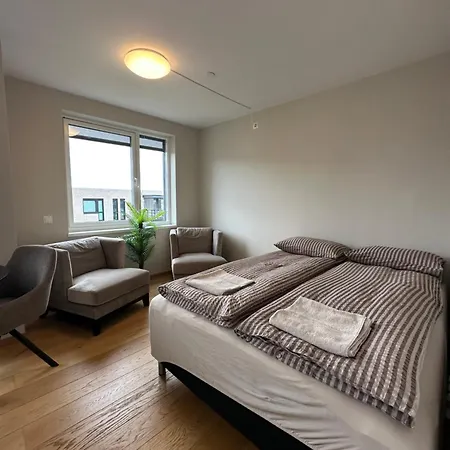 Floor - Sunny Balcony - Seaside - *