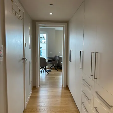 Floor - Sunny Balcony - Seaside - Apartment Tonsberg