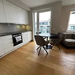 Floor - Sunny Balcony - Seaside - *